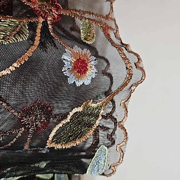 Tolani Collection caftan in size medium. Embroidered Sheer Floral Poncho Top. - Picture 4 of 6